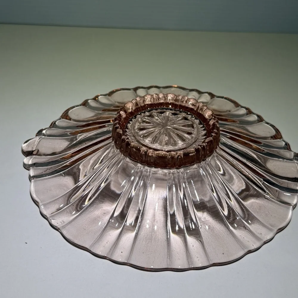 Anchor Hocking Pink  Depression Glass Old Cafe Starburst Tab Handle Candy Dish